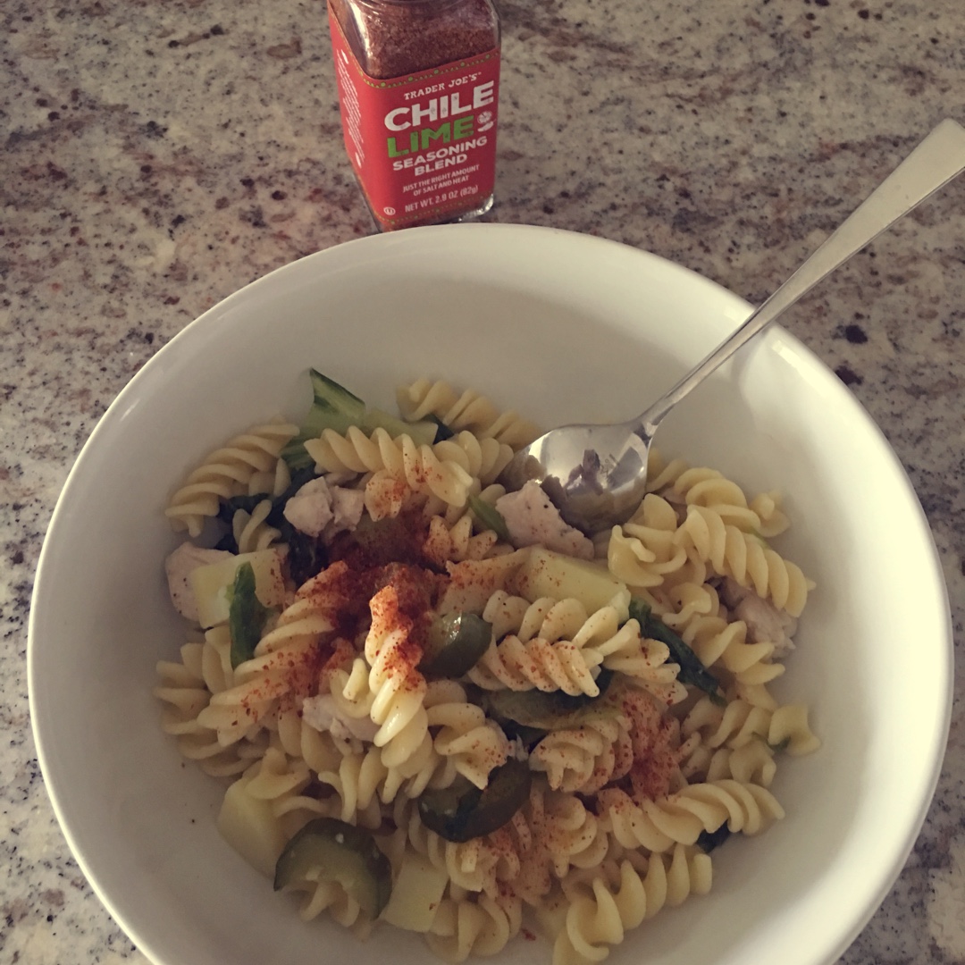 【山姆的厨房】奶香鸡肉蔬菜意面