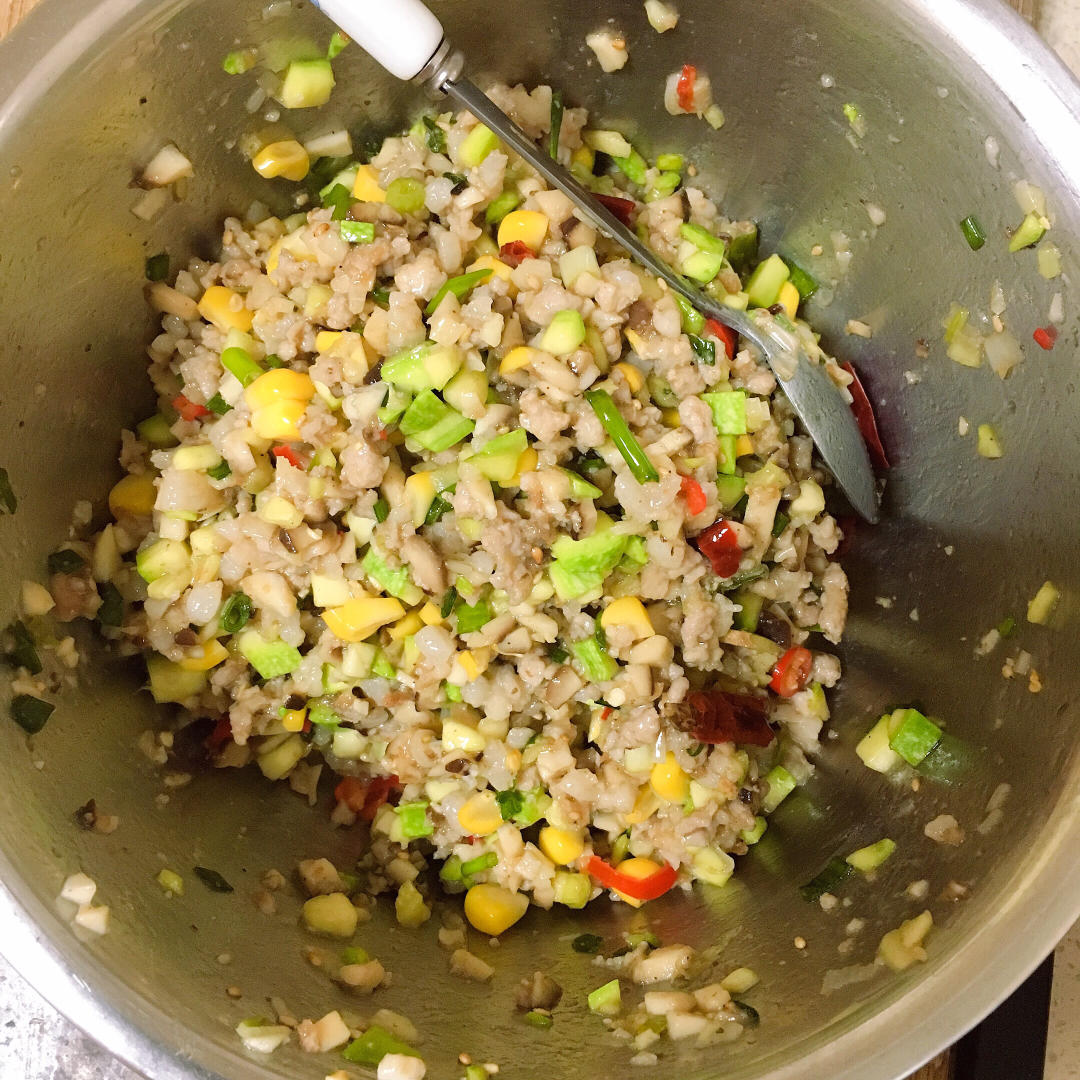 香菇猪肉馅饺子/炒肉馅方法