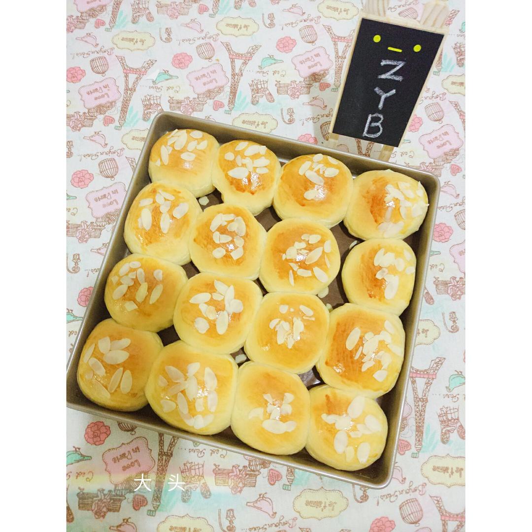 鲜奶油小餐包（一次发酵）