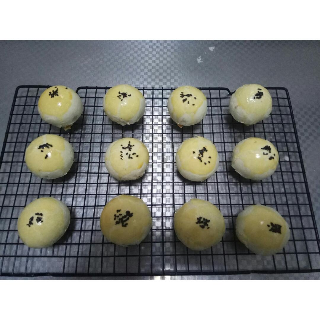 蛋黄酥