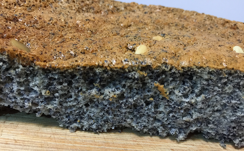 芝麻蛋糕（超简单）的做法