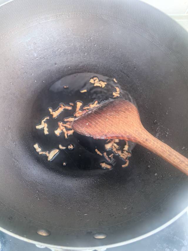 好吃到停不下来的卤肉饭