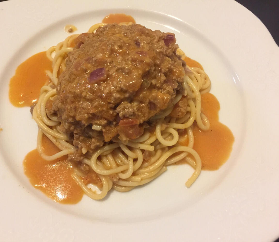【番茄肉酱意面】