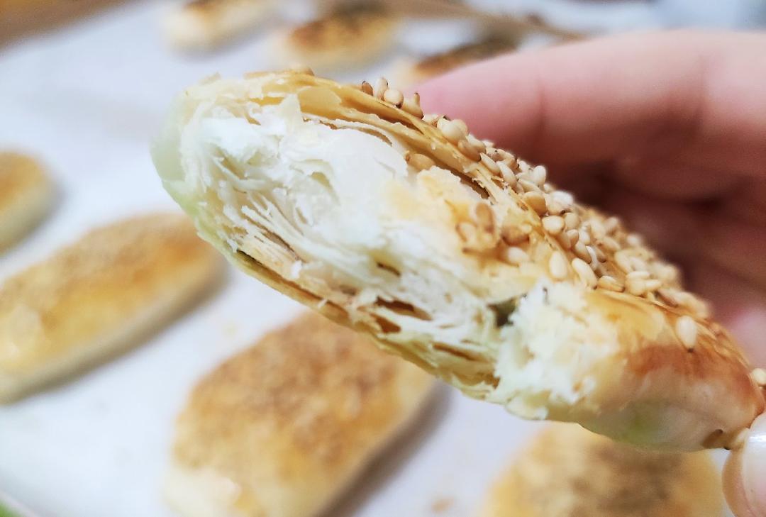 椒盐香葱酥饼