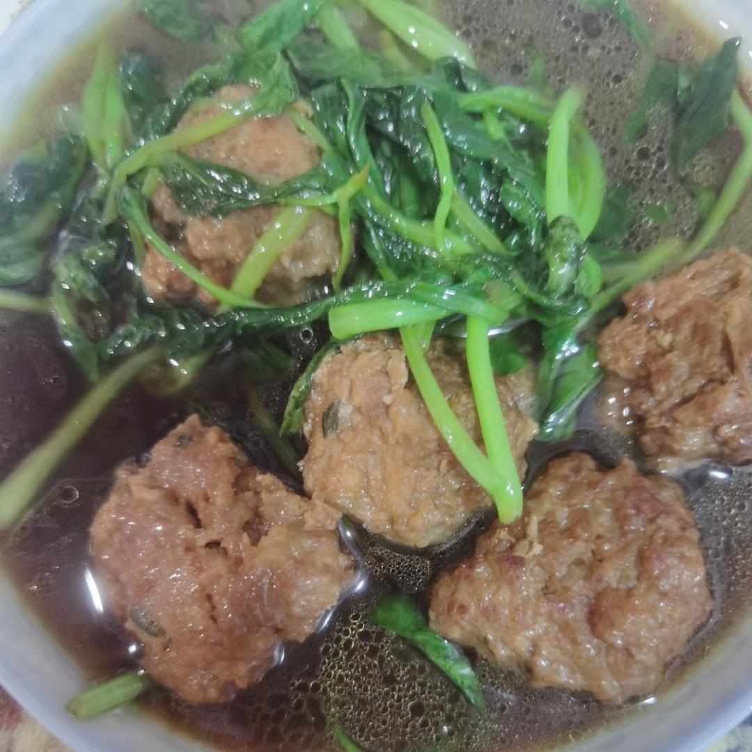 红烧青菜肉圆