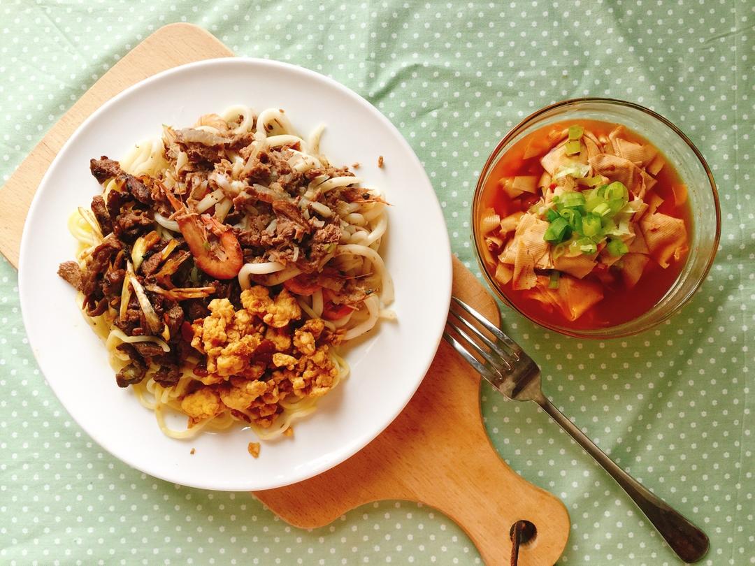 每天，叫醒我的是早餐