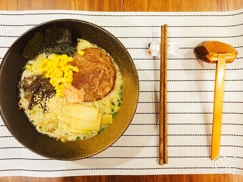日本豚骨拉面