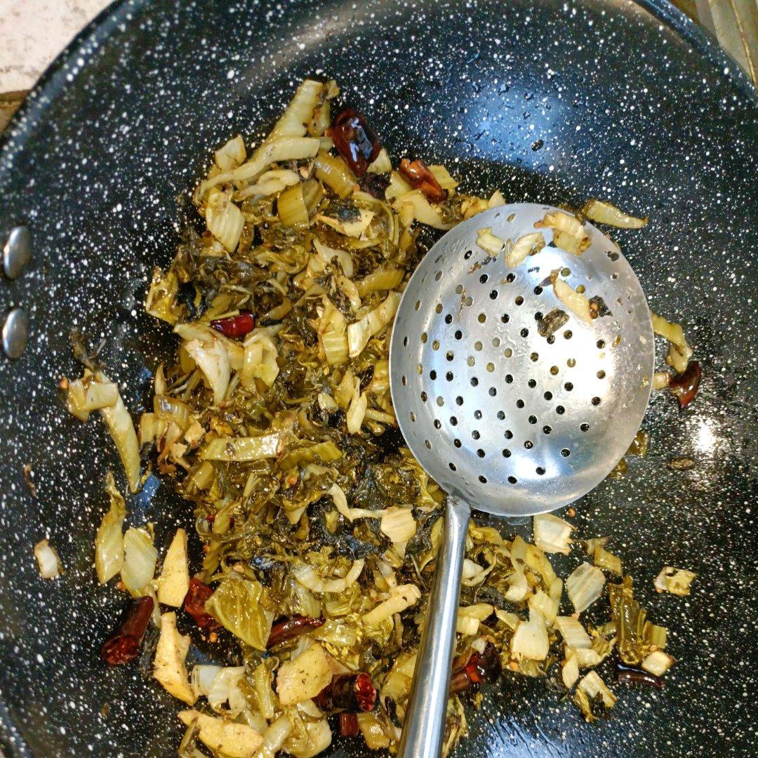 炒酸菜