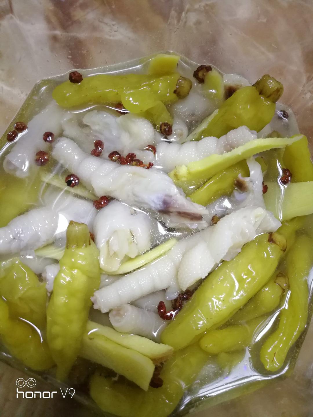 绝味泡椒凤爪