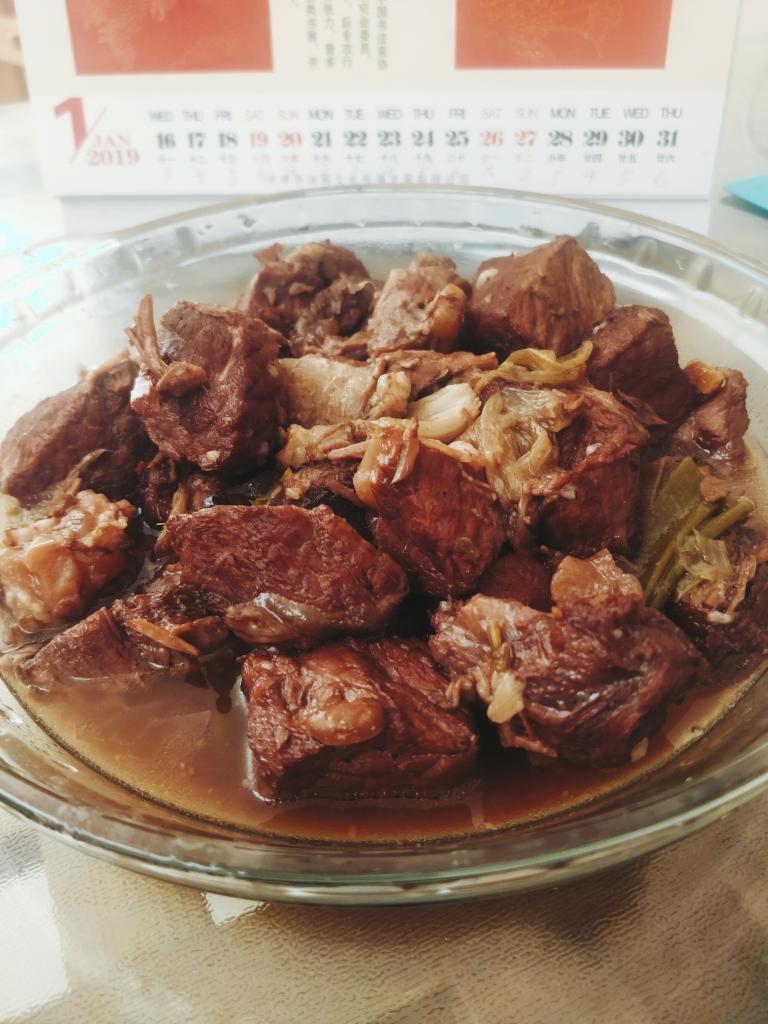 红酒炖牛肉