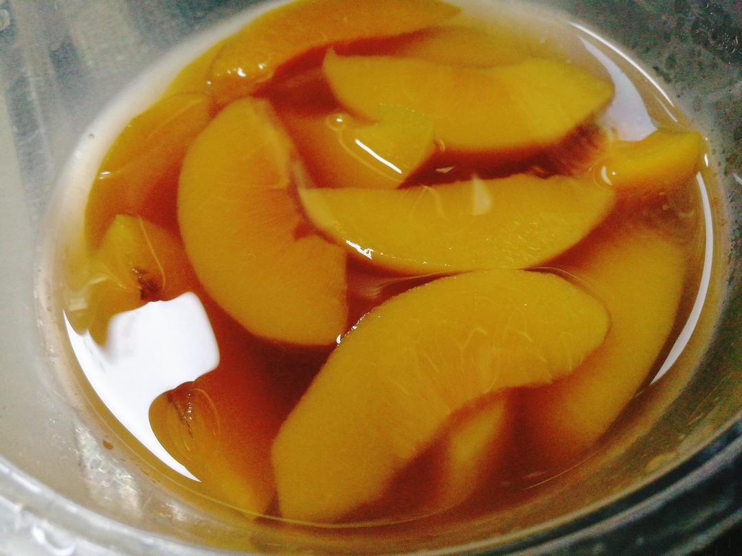 冰糖黄桃罐头（附常温保存方法）
