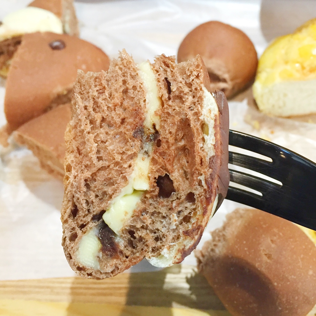 我得意地吃(˶‾᷄ ⁻̫ ‾᷅˵)