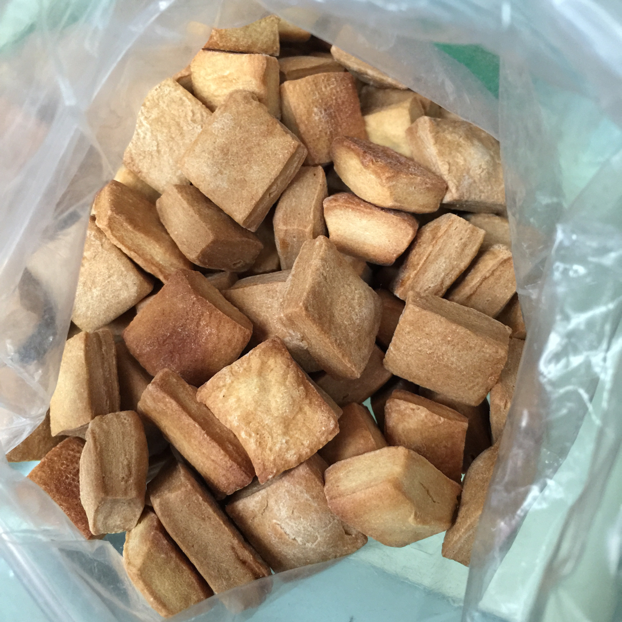 小石头饼干。