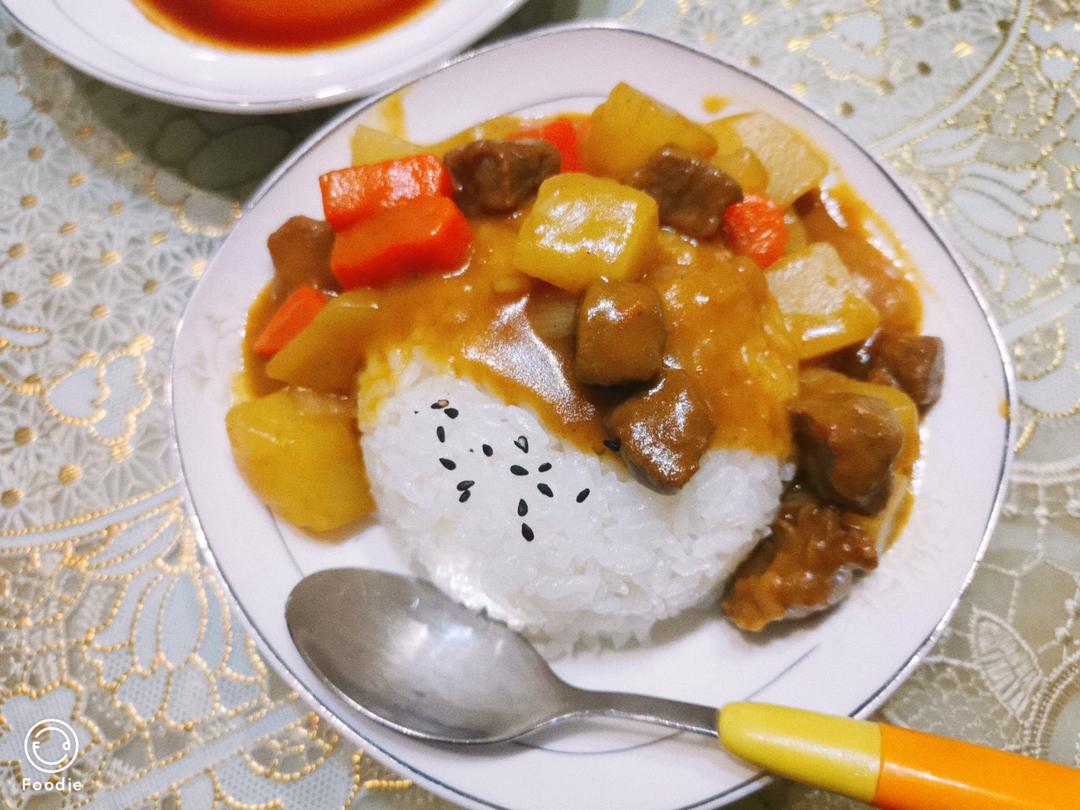 咖喱牛肉饭