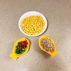 松仁玉米🌽简单好吃又好看的做法 步骤3