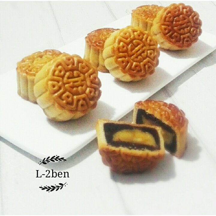 广式莲蓉蛋黄月饼