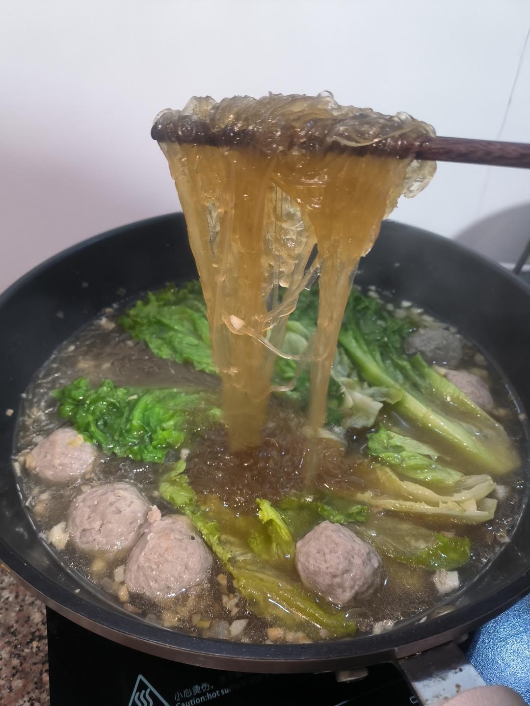 牛肉丸粉丝汤