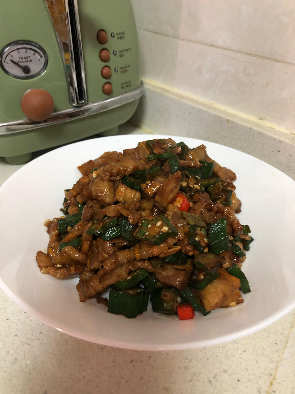 秋葵炒肉(超下饭！)
