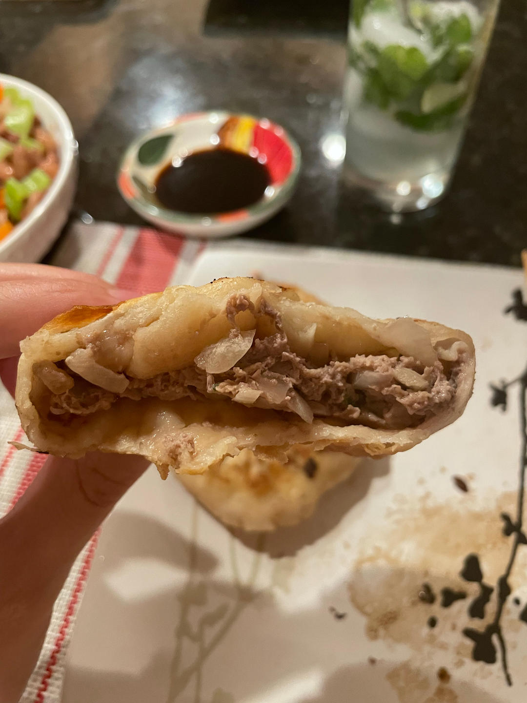 洋葱牛肉馅饼