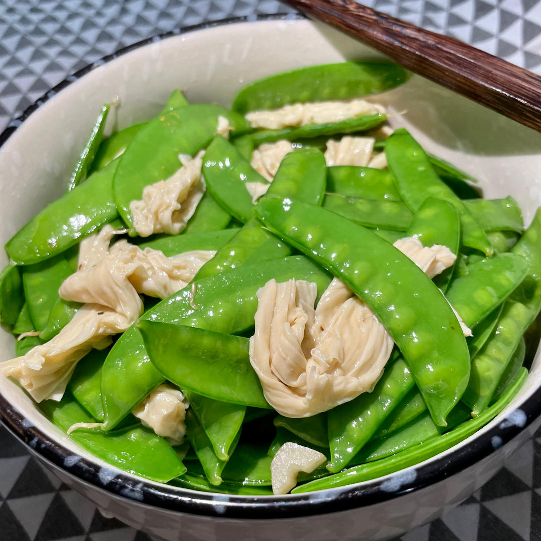 荷兰豆炒腐竹