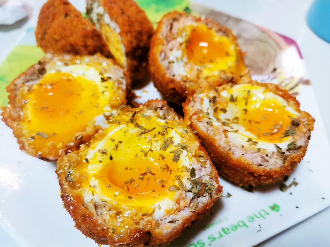 日本网红居酒屋的招牌菜品——苏格兰溏心蛋