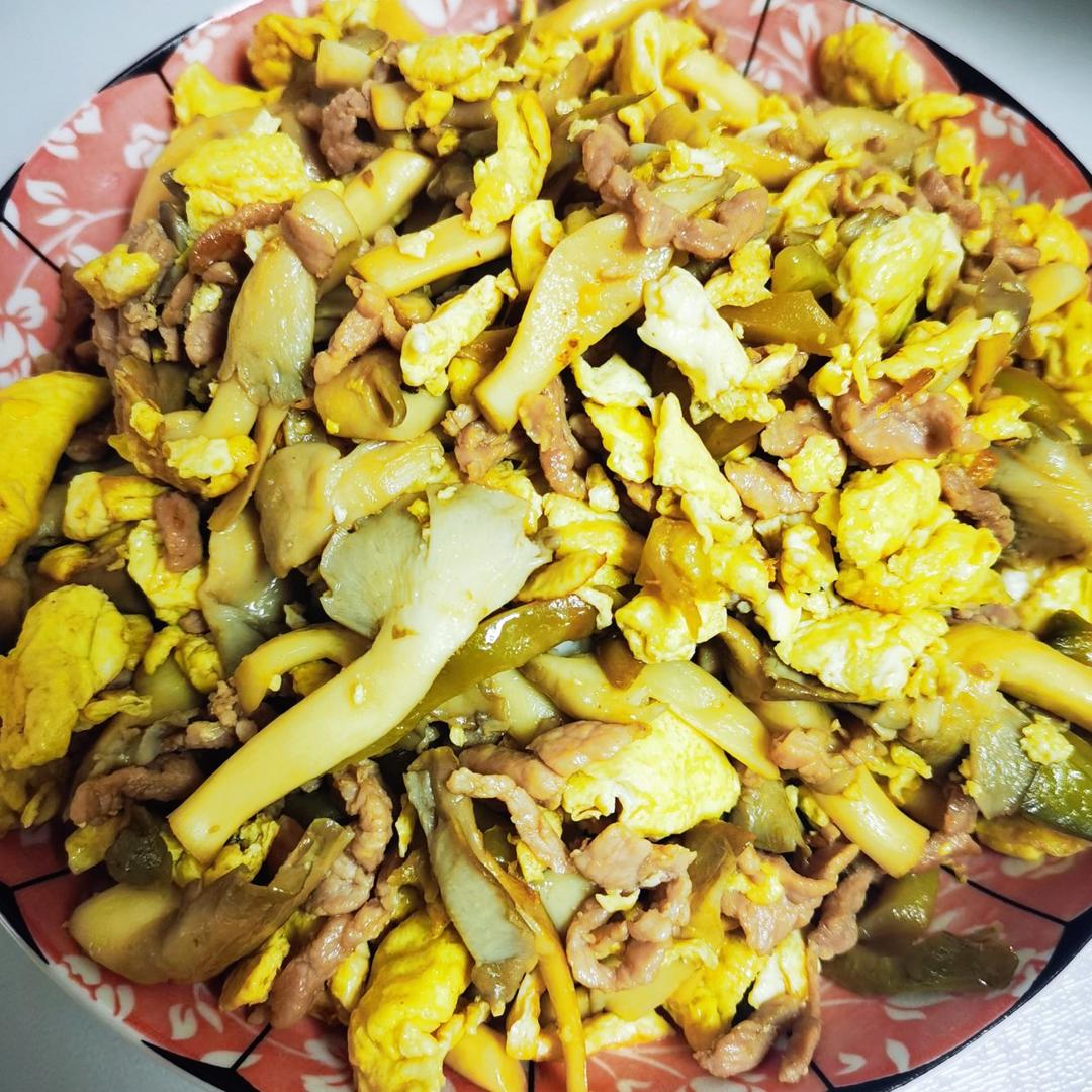 比肉好吃的平菇炒鸡蛋