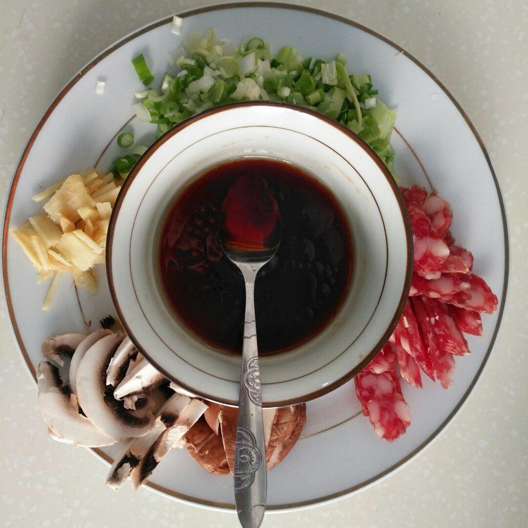 香肠煲仔饭