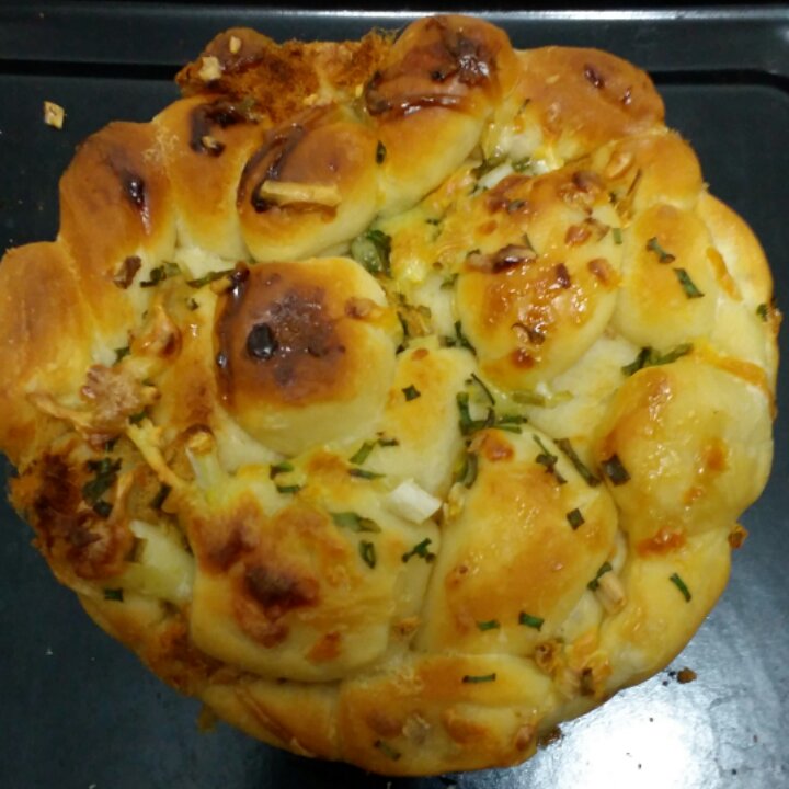 香葱肉松手撕面包