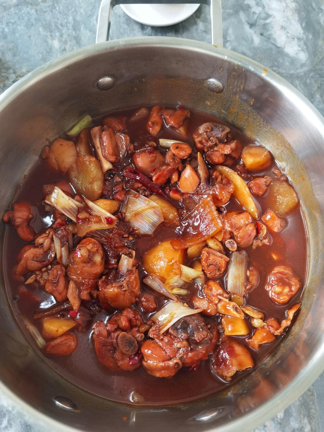 新疆大盘鸡无需争议