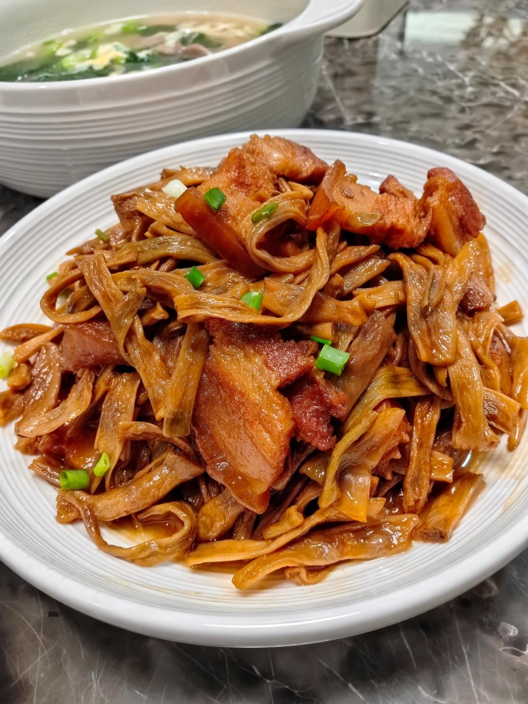 干扁豆炖五花肉