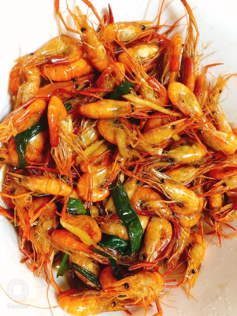油爆河虾