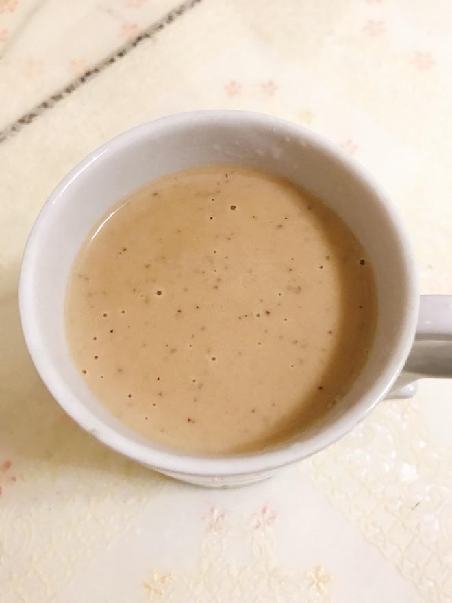 美味养颜的下午茶——红枣核桃花生浆的做法