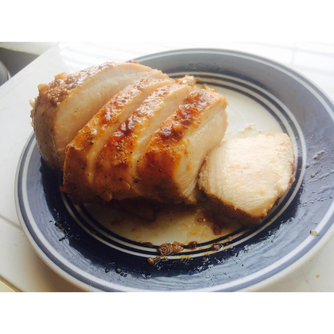 酷炫屌炸天好吃的煎鸡胸肉（香蒜蜂蜜煎鸡胸肉）