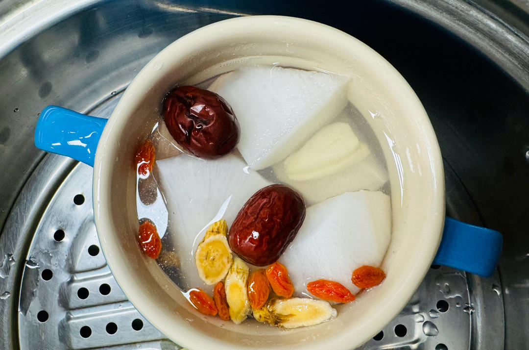 小盅炖 | 萝卜鸭汤