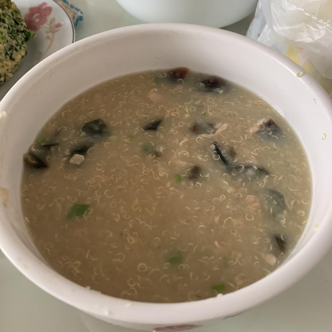 十五分钟快手之香滑皮蛋瘦肉粥(附五分钟电饭煲电压力锅更快捷方法)