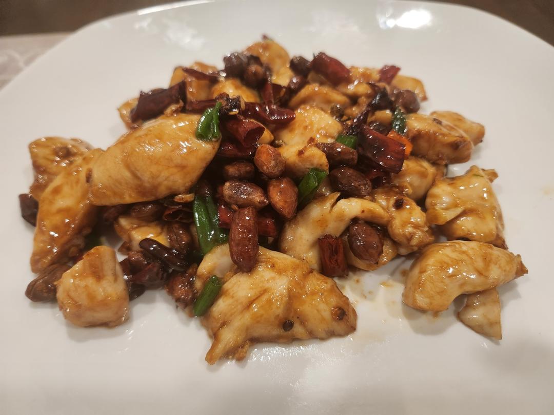 厨师长教你: “宫保鸡丁”的川味正宗做法, 一看就有食欲, 收藏了