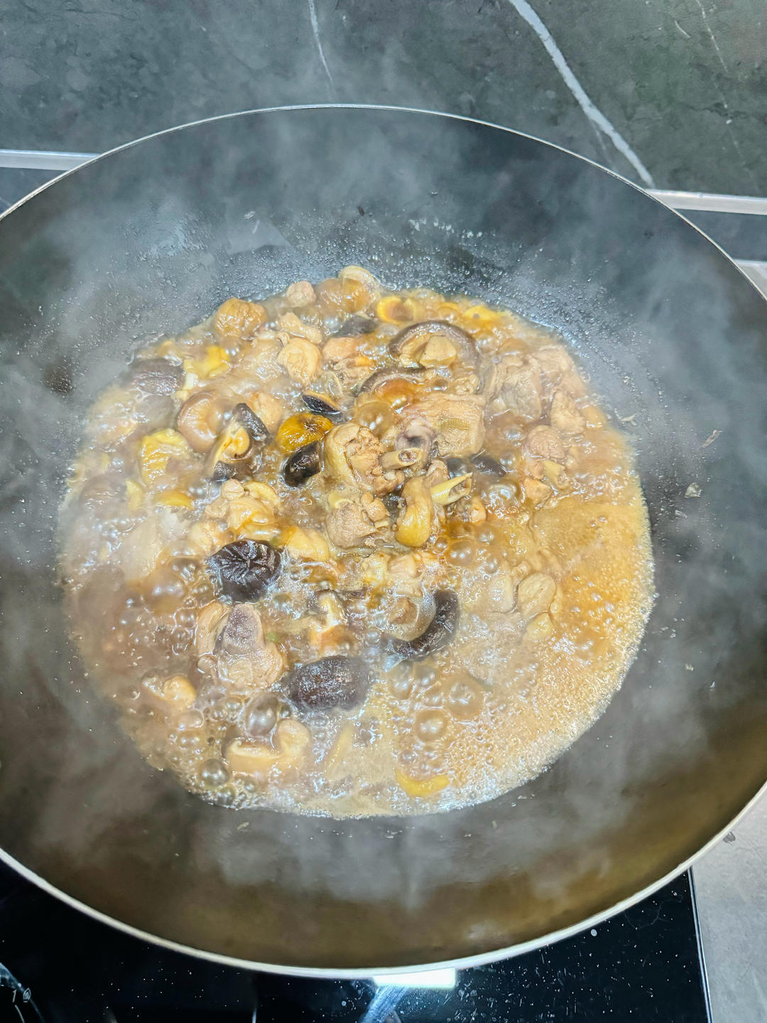 【栗子烧鸡】鸡肉都给你吃，栗子归我~