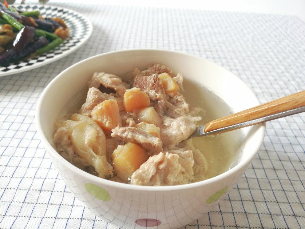 花胶瑶柱炖瘦肉