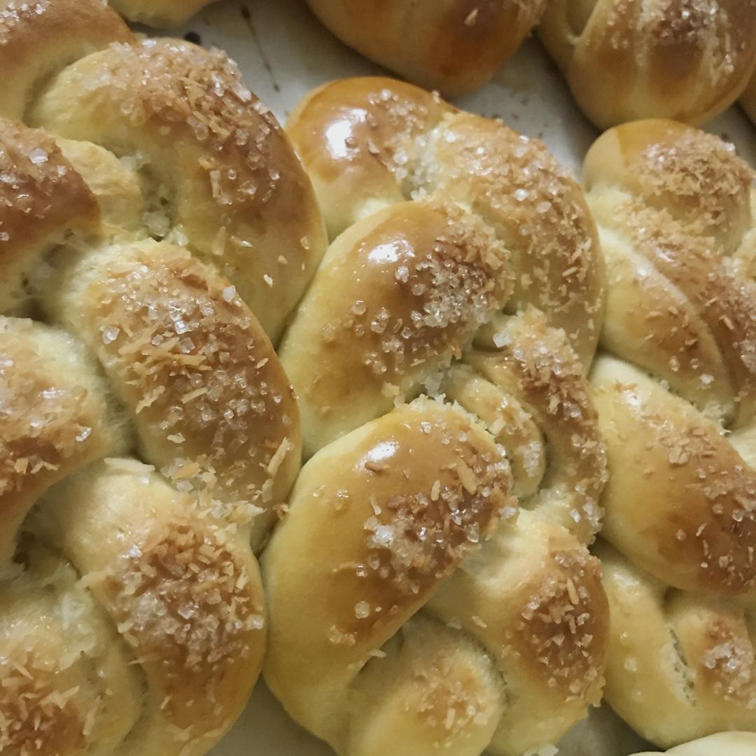 快手椰蓉小餐包（一次发酵照样柔软又拉丝）