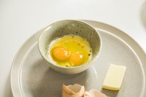 怎样做一份完美的裙子蛋包饭的做法 步骤4