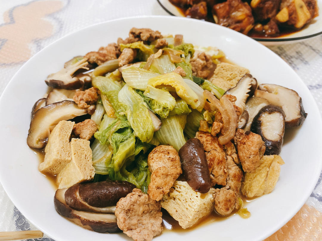 大白菜炖冻豆腐