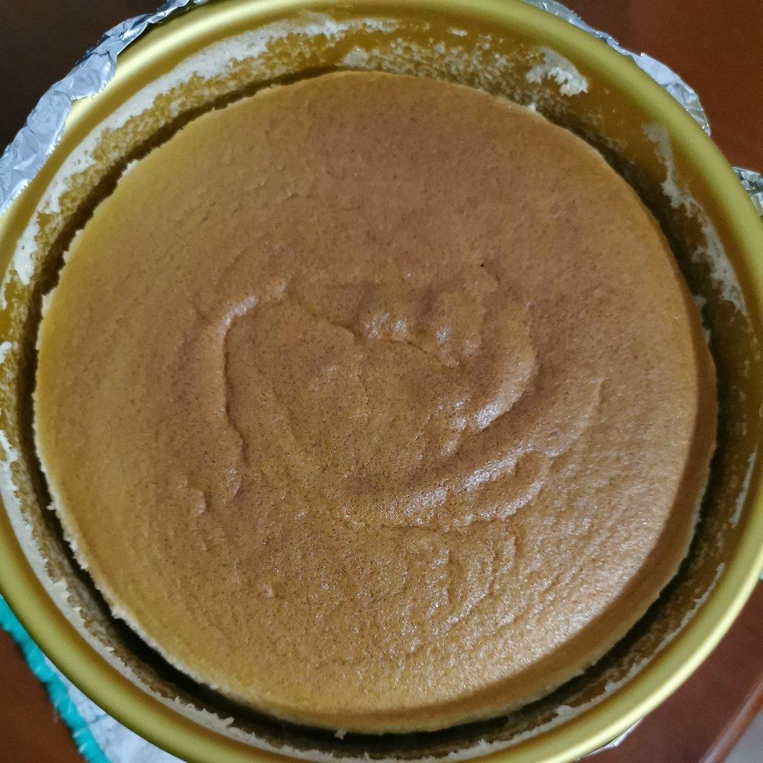 不开裂不回缩不掉皮的酸奶水浴法蛋糕