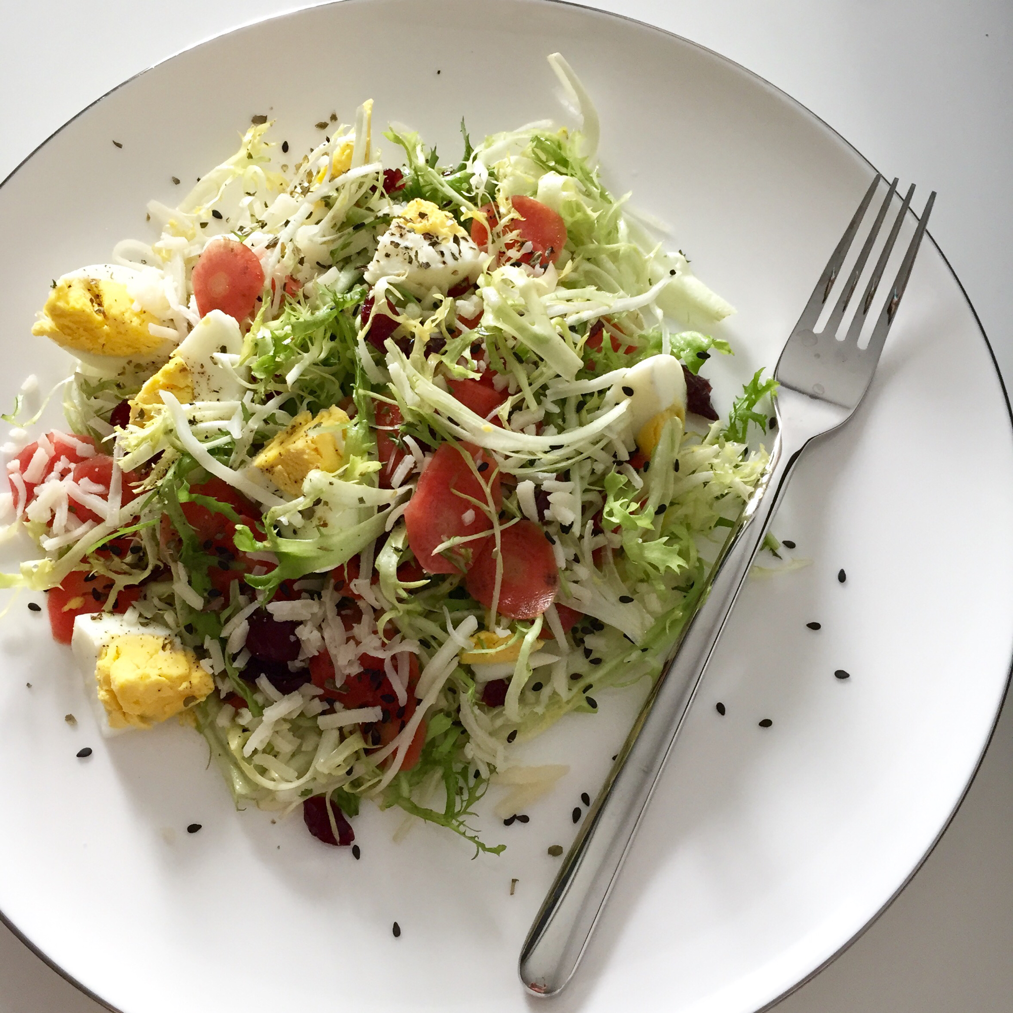 油醋汁苦苣沙拉