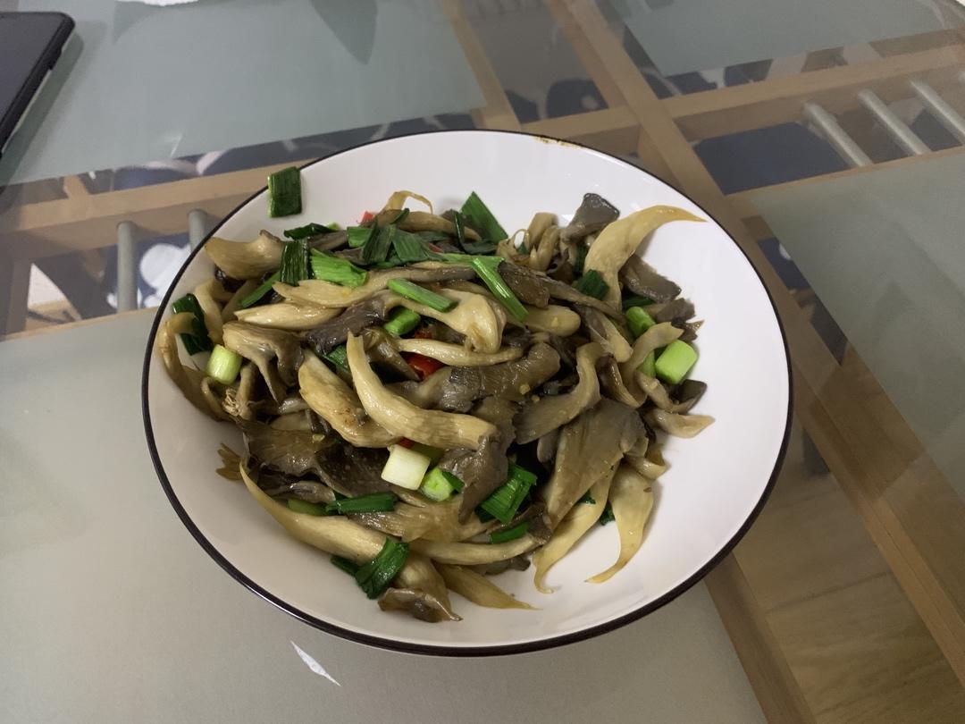素炒平菇