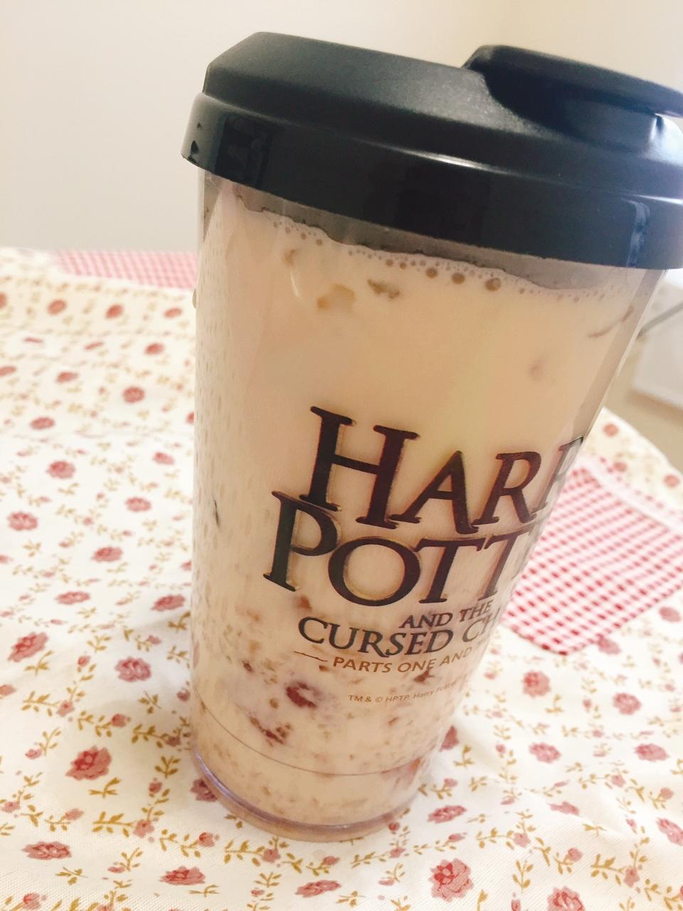 木瓜桃胶炖牛奶