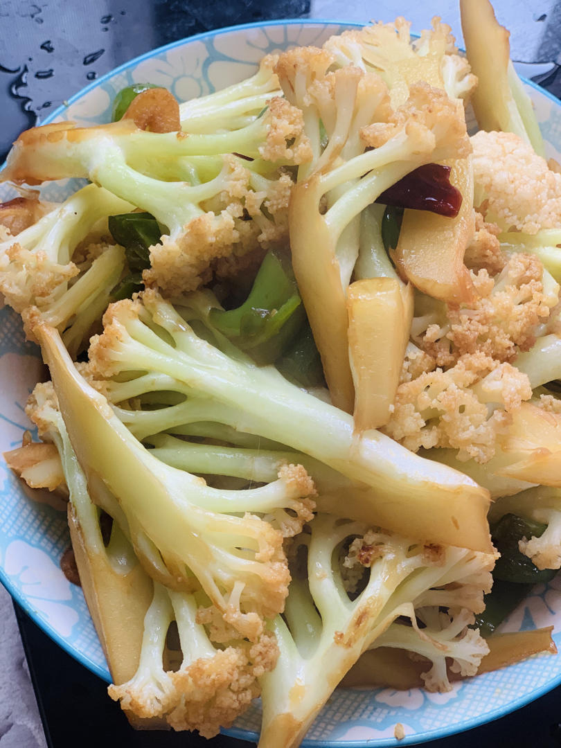 老丁的私房菜-干锅花菜