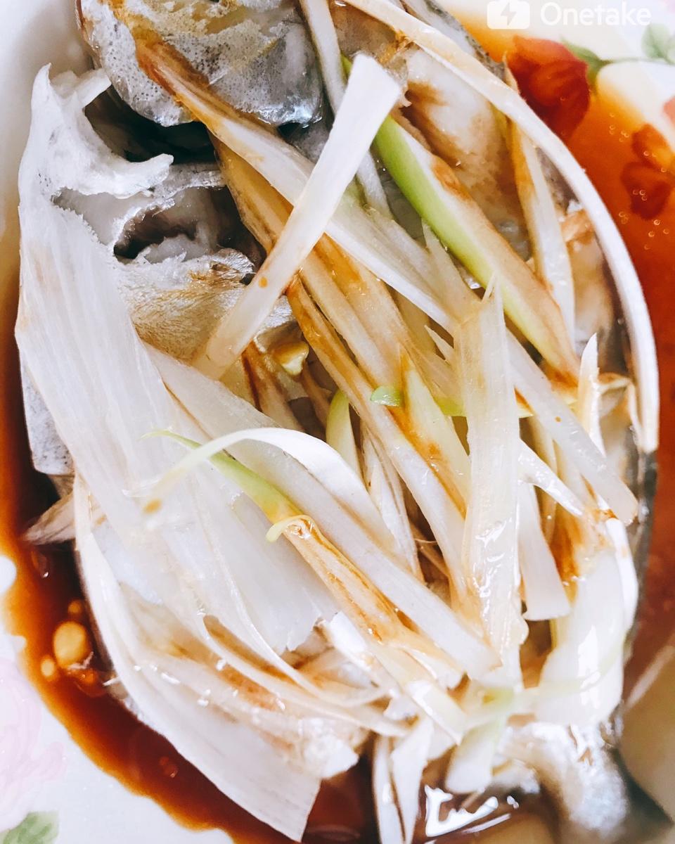 清蒸鲳鱼