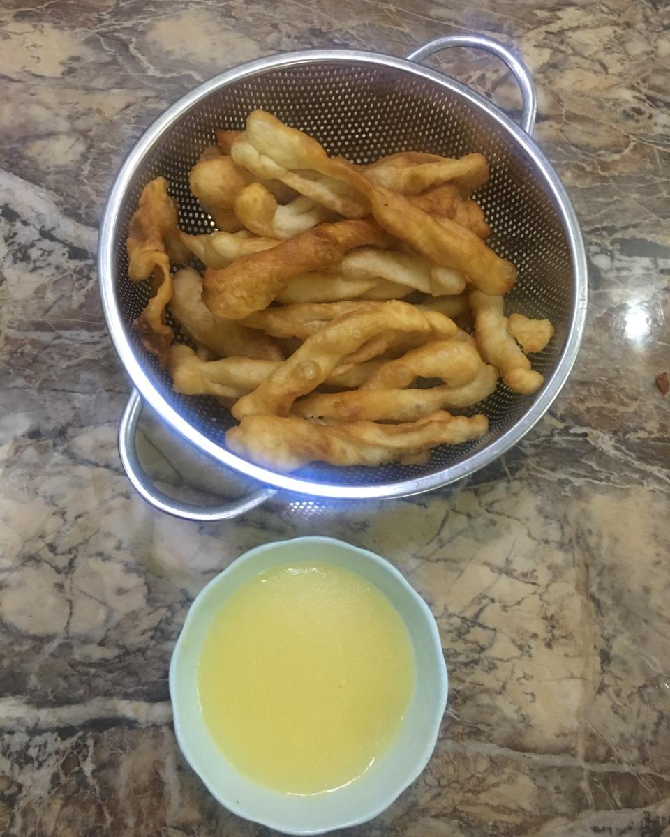 家庭油条的做法