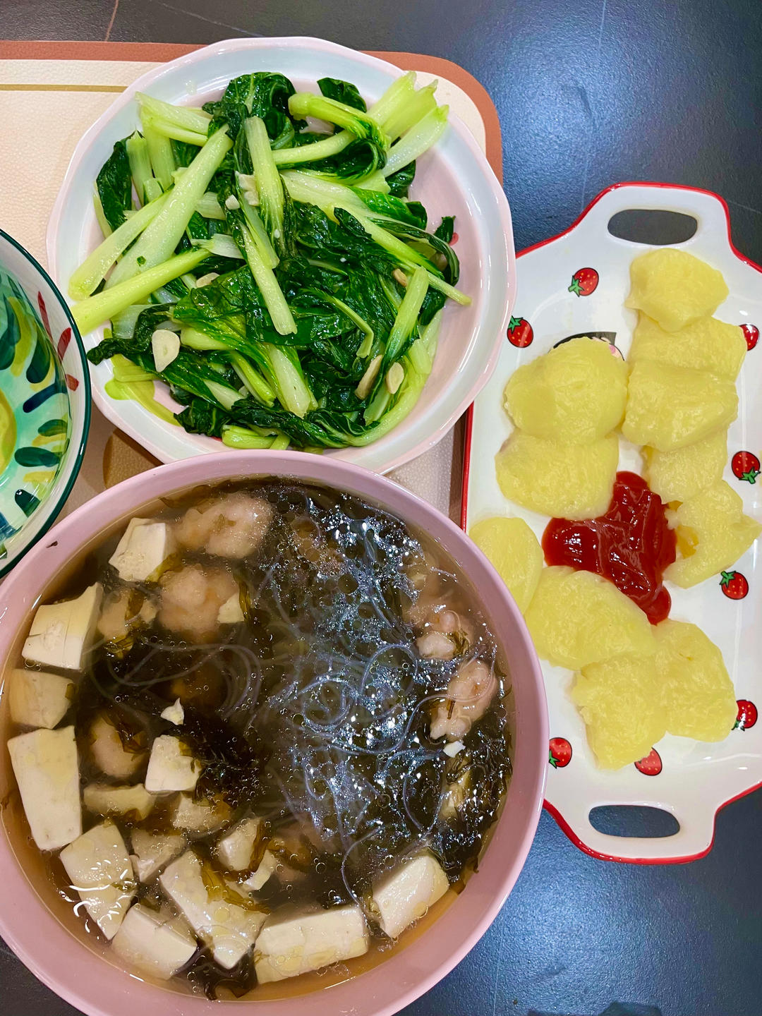 紫菜豆腐汤