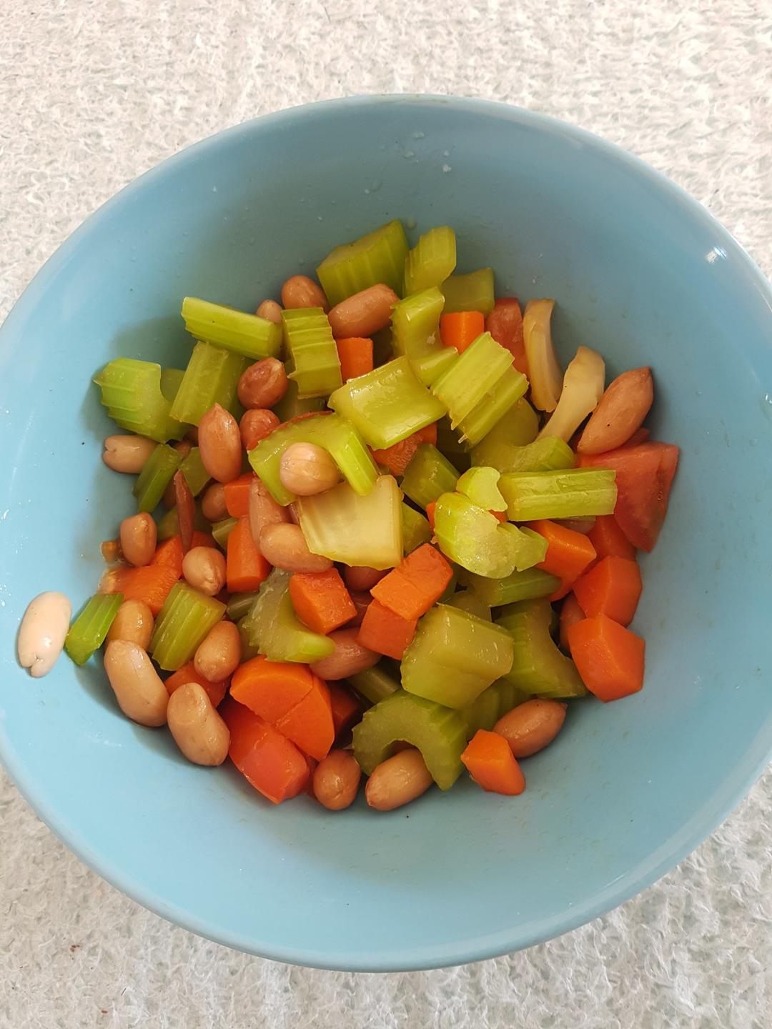 五香花生小凉菜